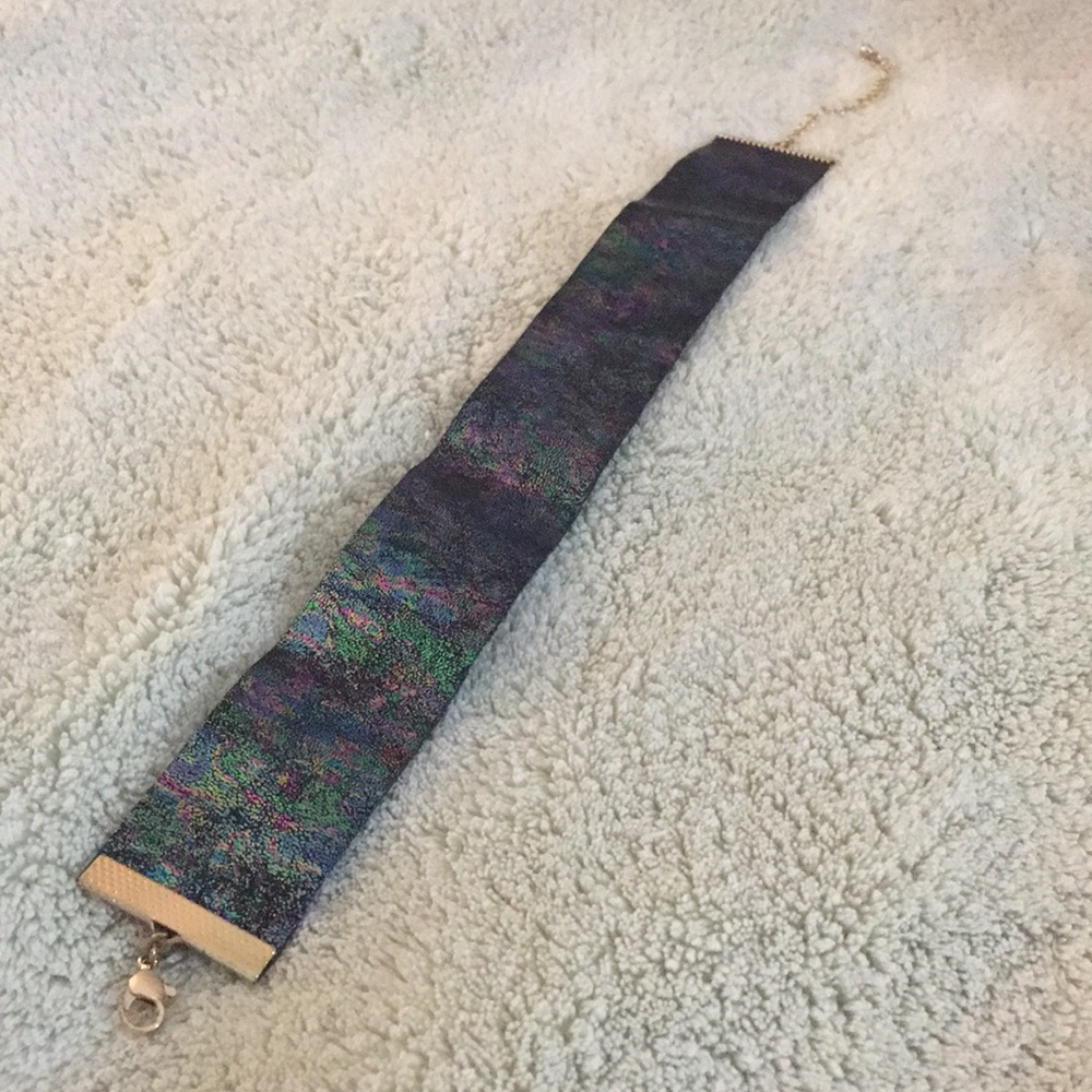 Rainbow Iridescent Choker Necklace